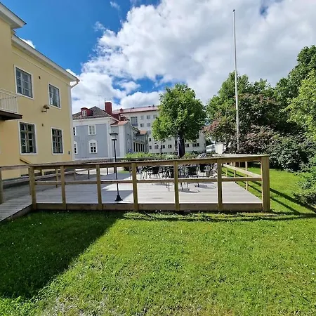 Tyylikaes Studio, Terassi Ja Ilmainen Parkki Vanha Postitalo Apartment