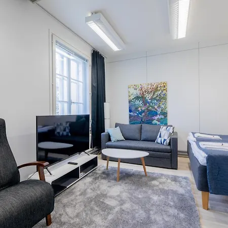 Tyylikaes Studio, Terassi Ja Ilmainen Parkki Vanha Postitalo Varkaus